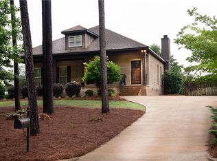210 Brookwood Dr, Auburn, AL 36830