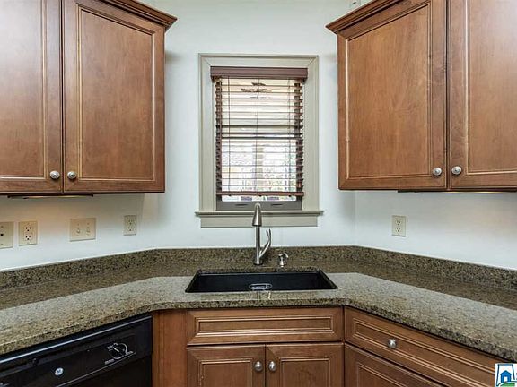 5th image of 3718 James Hill Cir