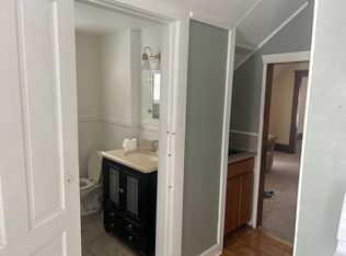 226 Bates St, Jackson, MI 49202