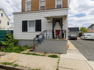 16 Somerset St #2, Carteret, NJ 07008