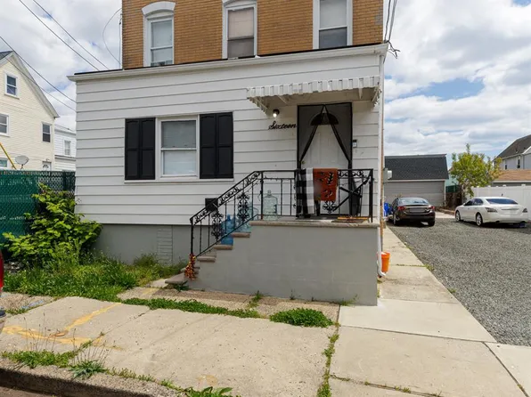 16 Somerset St #2, Carteret, NJ 07008