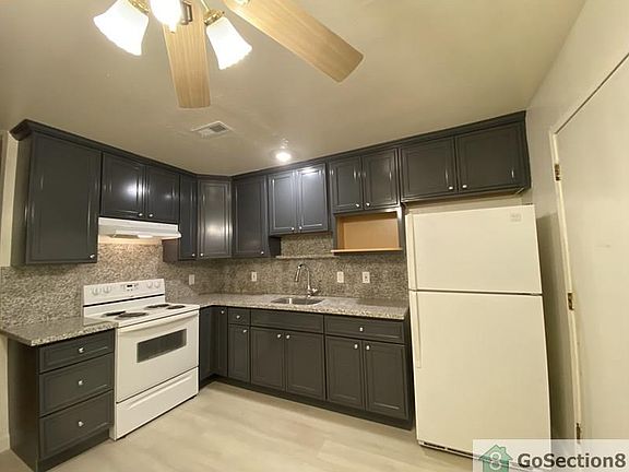 2nd image of 1050 Clyde Ave APT 2