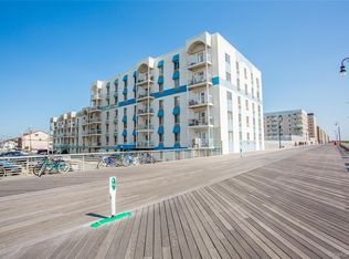 10 Franklin Blvd APT 408, Long Beach, NY 11561