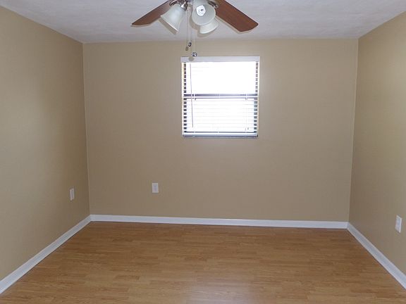 398459_Bedroom (2)_06272016