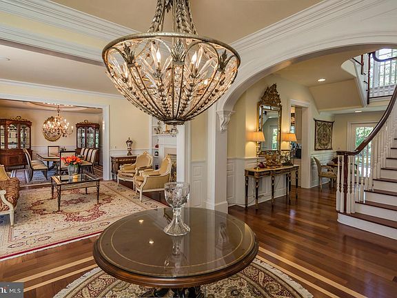 5th image of 18 Katies Pond Rd