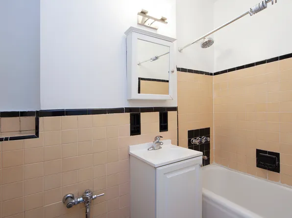 445 State Street C2 image 11 of 11