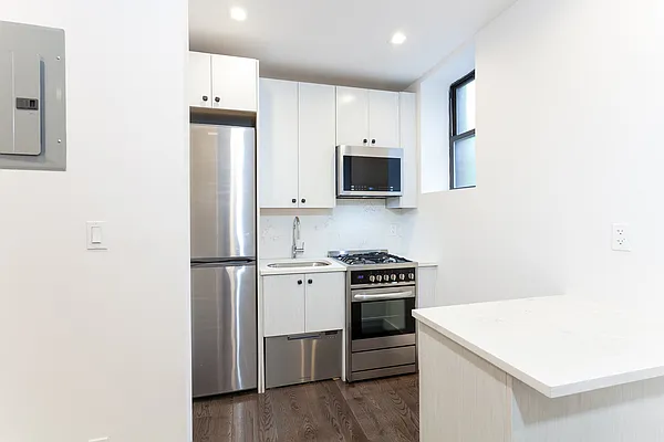 Rented by Platinum Properties | media 20