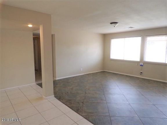4th image of 3340 N 80th Dr