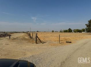 5156 S Sterling Rd, Bakersfield, CA 93307