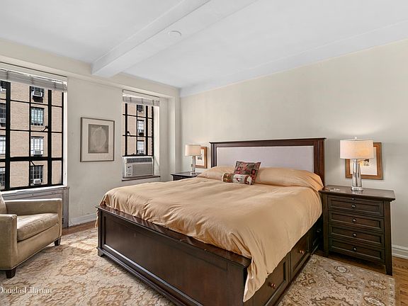 4th image of 333 W 56th St APT 7F