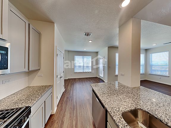 3rd image of 2738 Lillybrook Ln