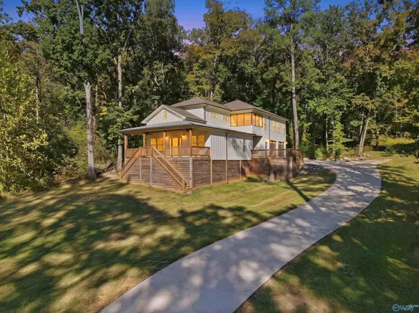 1950 White Elephant Rd, Grant, AL 35747