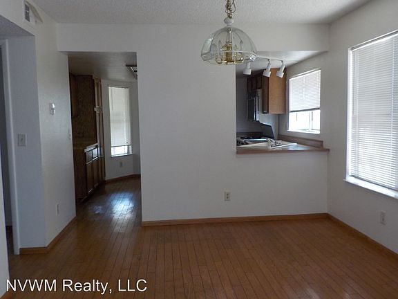 3rd image of 4421 Narit Dr
