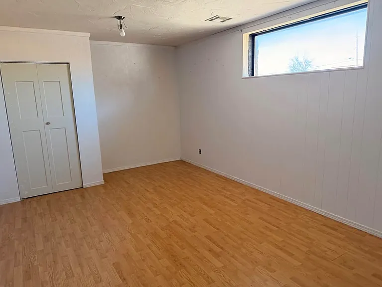 113 Stull Ct — Photo 5