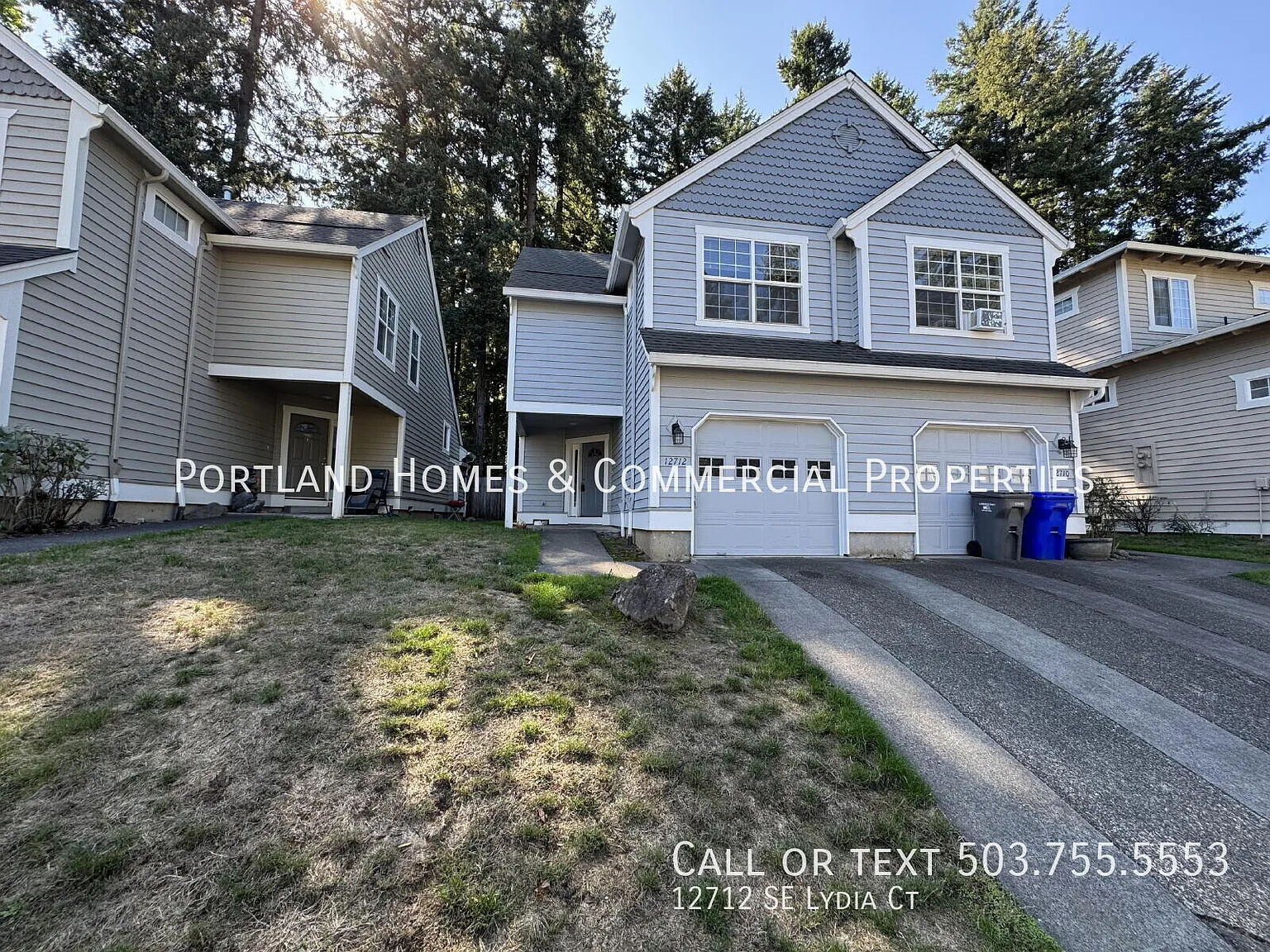2 Bedroom / 1.5 Bathroom, Duplex unit Close to Powell Butte Nature Park — Photo 1