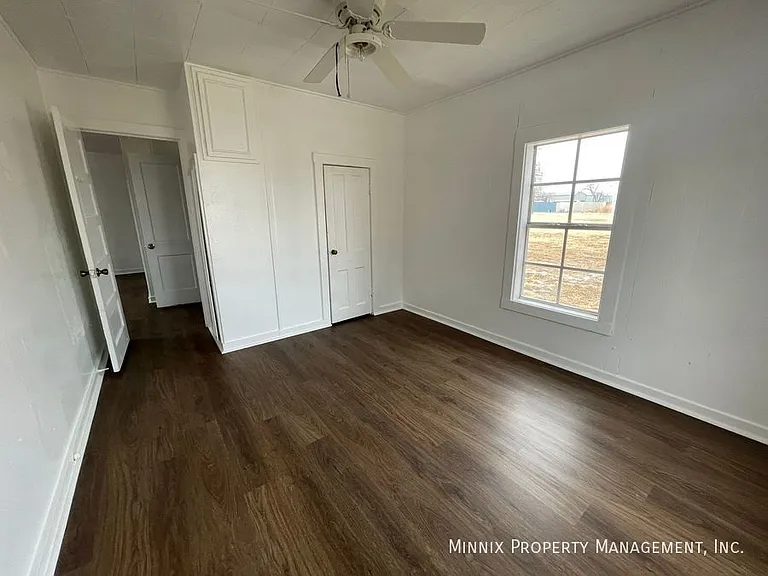 102 N 11th St #FS — Photo 13
