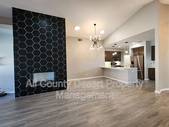 4th image of 80216 Jasper Park Ave