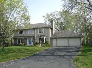 18431 Highpath Ln, Minnetonka, MN 55345