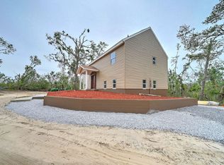8926 Kingswood Rd, Southport, FL 32409