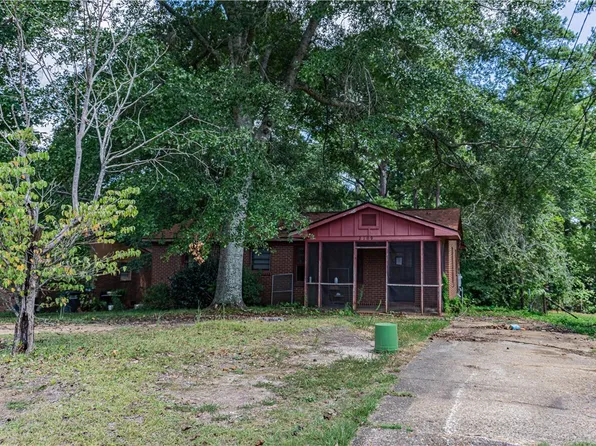 2109 Stone St, Opelika, AL 36801