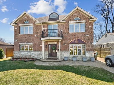7039 Simpson St, Morton Grove, IL, 60053