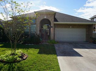 17815 Sugarloaf Bay Dr, Cypress, TX 77429