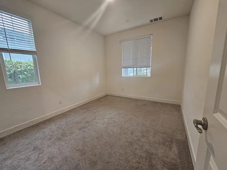 8176 Oxbow Landing Loop — Photo 11