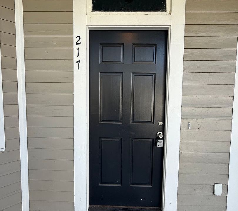 1st image of 217 W 36th St