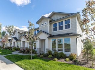 6040 N Tarako Ave, Boise, ID 83714