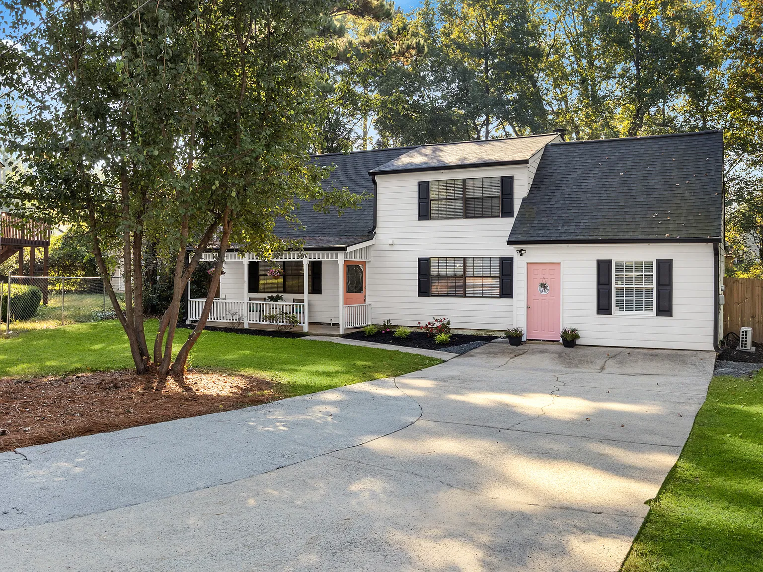 2292 Blacksmith Ct — Photo 2