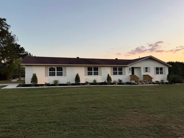 (undisclosed Address), Romance, AR 72136