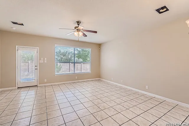 806 Cielo Way — Photo 7