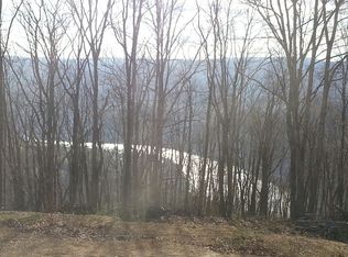 362 W And B Rd, Hinton, WV 25951