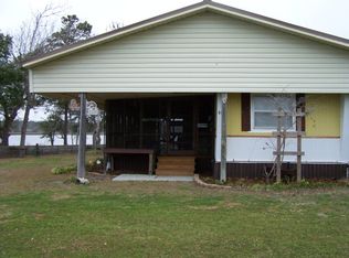 618 Turkey Point Rd, Sneads Ferry, NC 28460