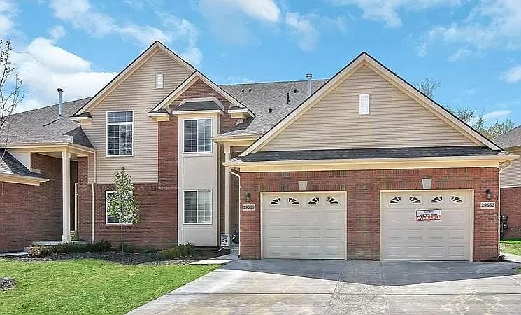 1st image of 29508 Woodpark Cir