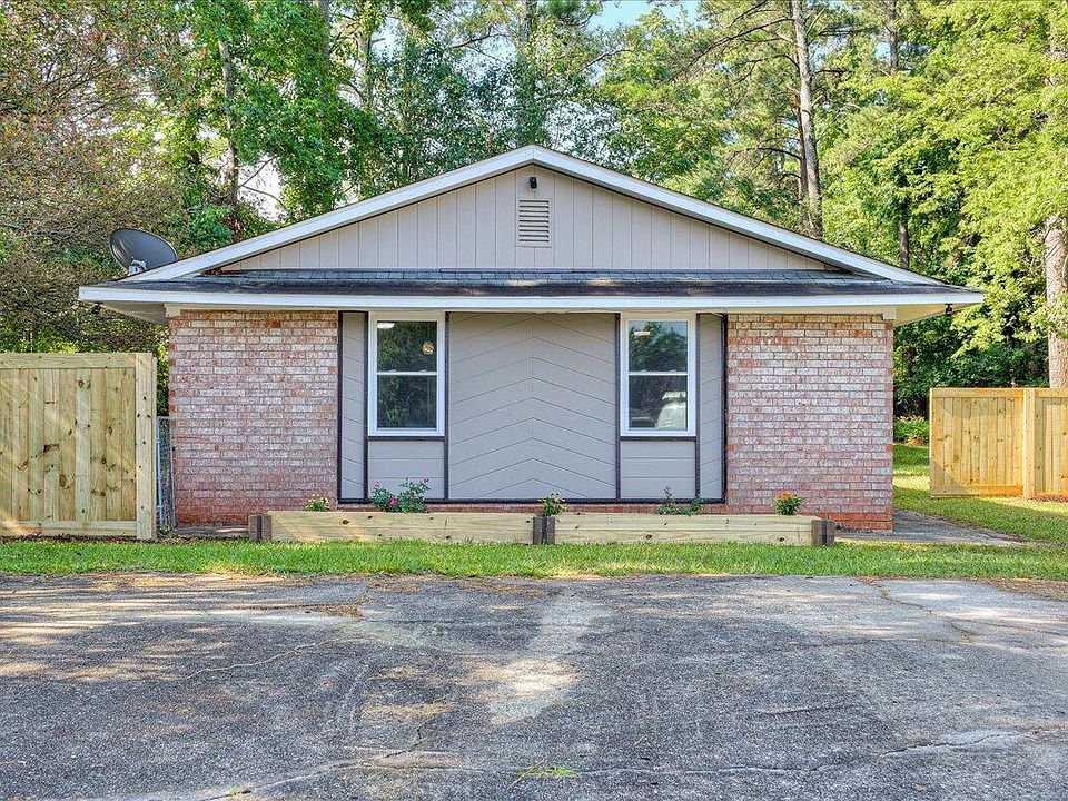 1st image of 4062 Briarwood Drive