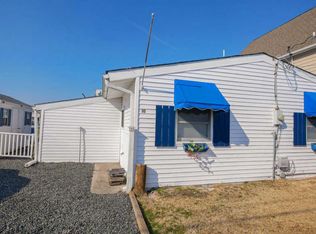 10 W Dory Dr, Little Egg Harbor, NJ