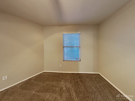 5th image of 3329 E Tierra Buena Ln