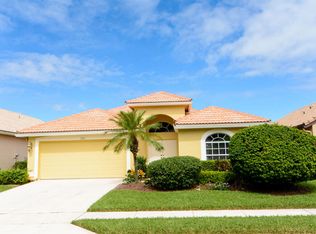 7595 Charing Cross Ln, Delray Beach, FL 33446