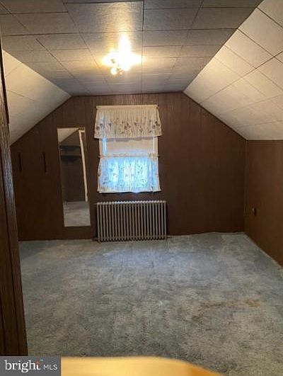 2nd image of 614 Lorane Rd