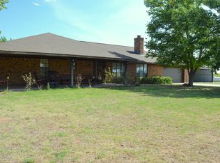 18811 E 1210th Rd, Sayre, OK 73662
