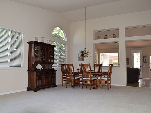 3rd image of 436 Caldarella Cir