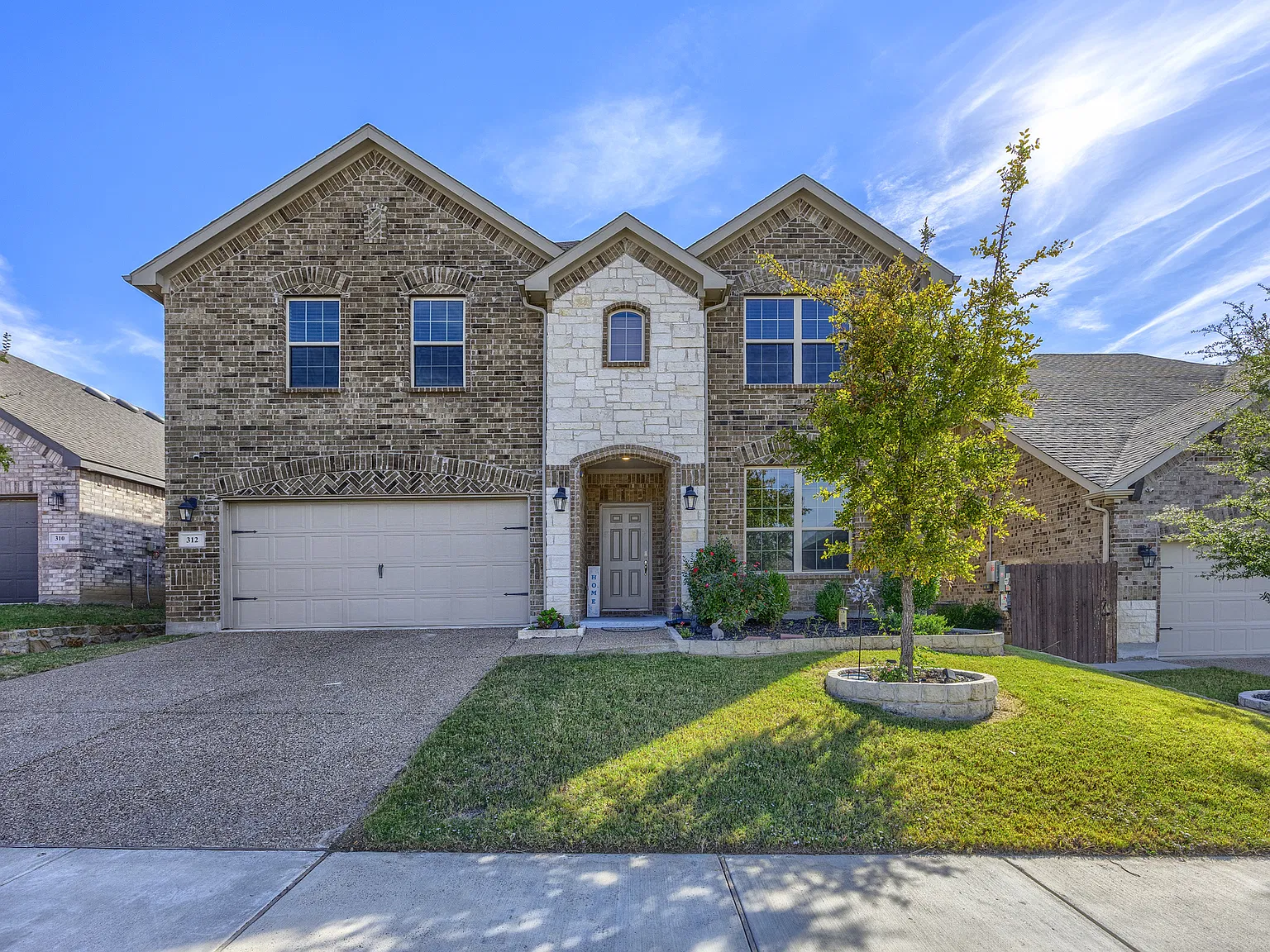 5 bed, 3068 sqft, $3,000 — Photo 1