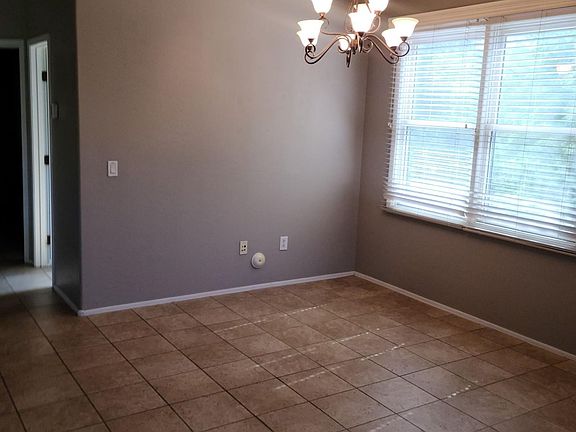 4th image of 1362 S Sabino Dr