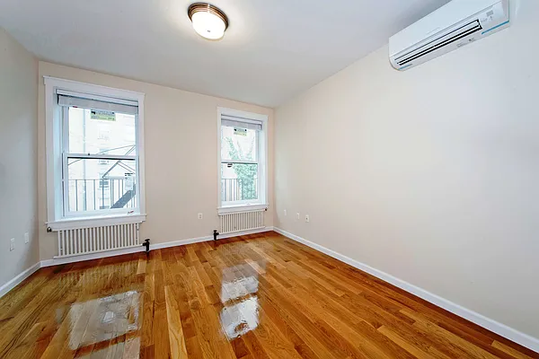 Rented by Owner | media 9