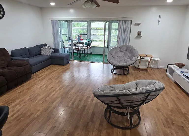 725 Lori Dr #204 — Photo 1