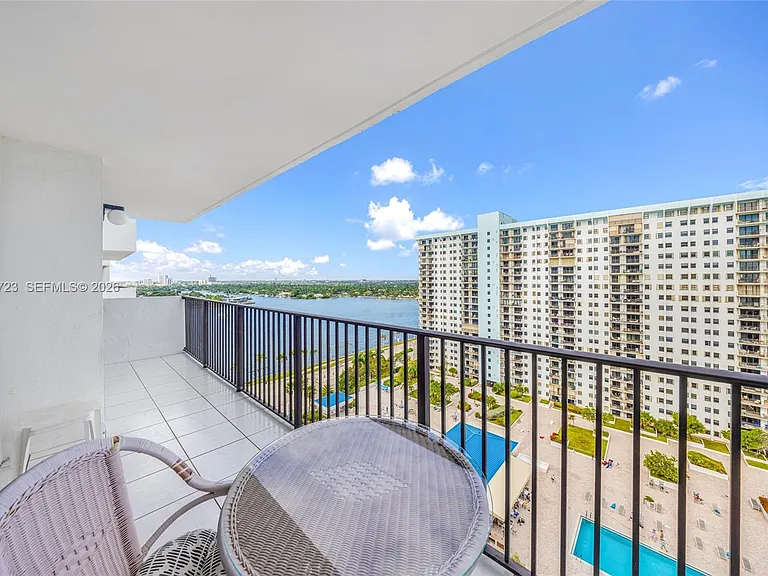 1201 S Ocean Dr #1903S — Photo 3
