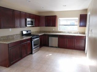 3515 Las Vegas Dr, Oceanside, CA 92054
