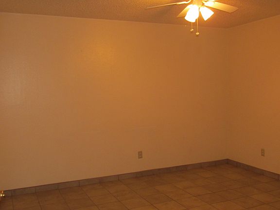 5th image of 1410 Alamo St APT 2