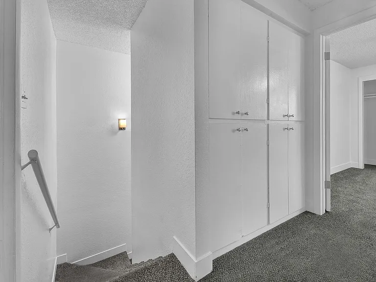 Grover Townhomes — Photo 32